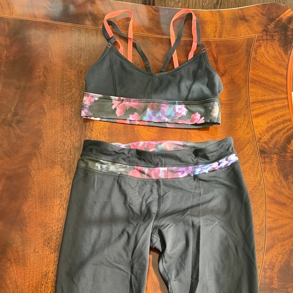 Lululemon Spring Has Sprung Bra- Size 6 - Picture 2 of 5